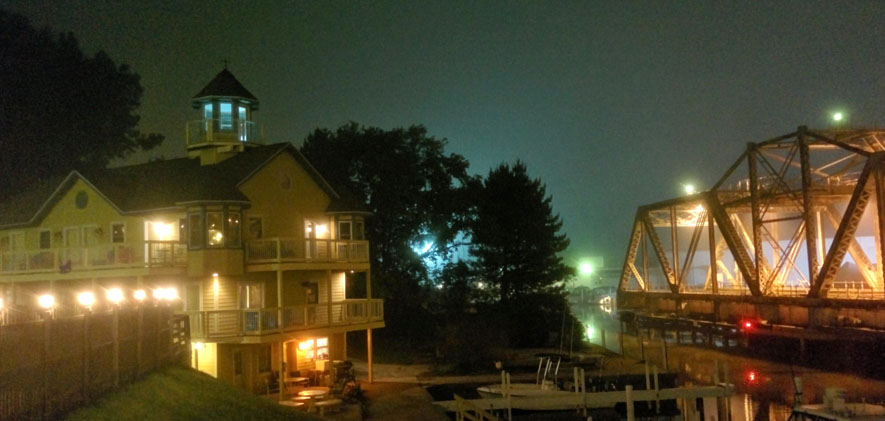 Bridge Inn at night